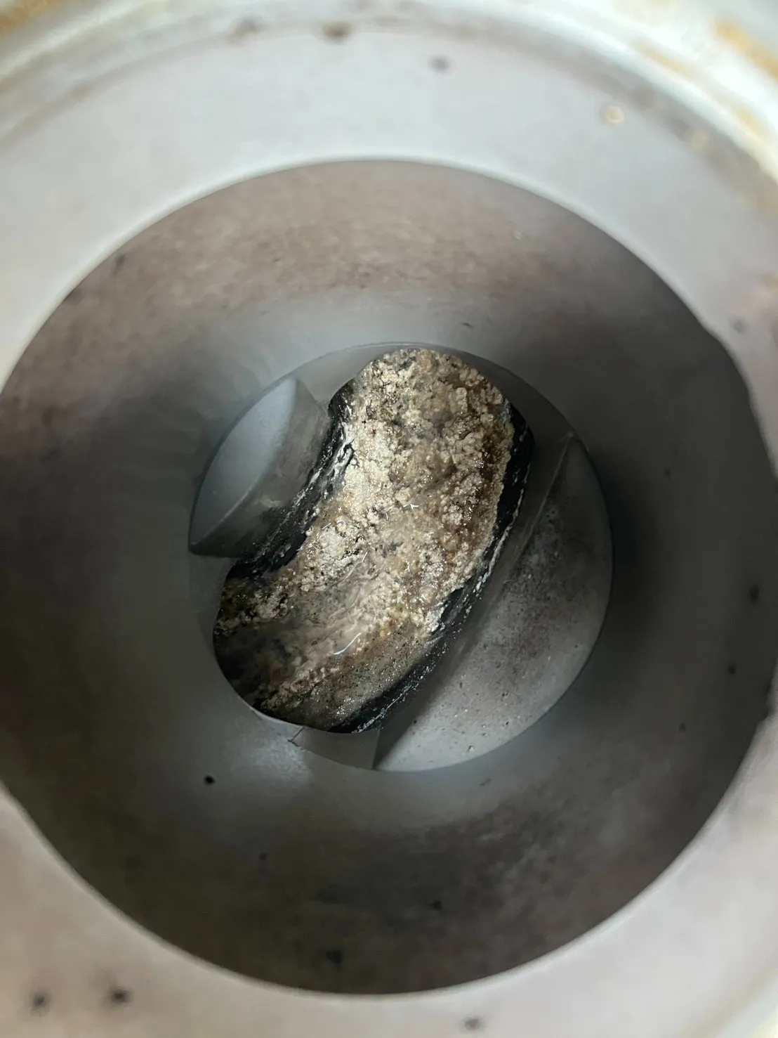 久留米市｜シンクの配管洗浄で排水不良・悪臭を改善｜株式会社リベルタ企画